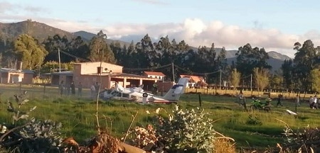 Avioneta cayó a tierra en un potrero del sector conocido como Novillero, norte de Ubaté, Cundinamarca
