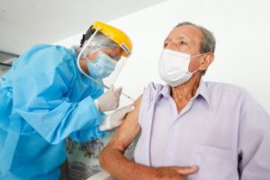 vacunas-disponibles-para-los-mayores-de-60-anos-en-zipaquira-cundinamarca