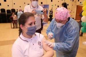 maraton-de-vacunas-contra-coronavirus-en-cundinamarca