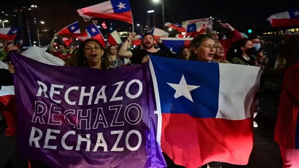 los-chilenos-rechazan-nueva-constitucion