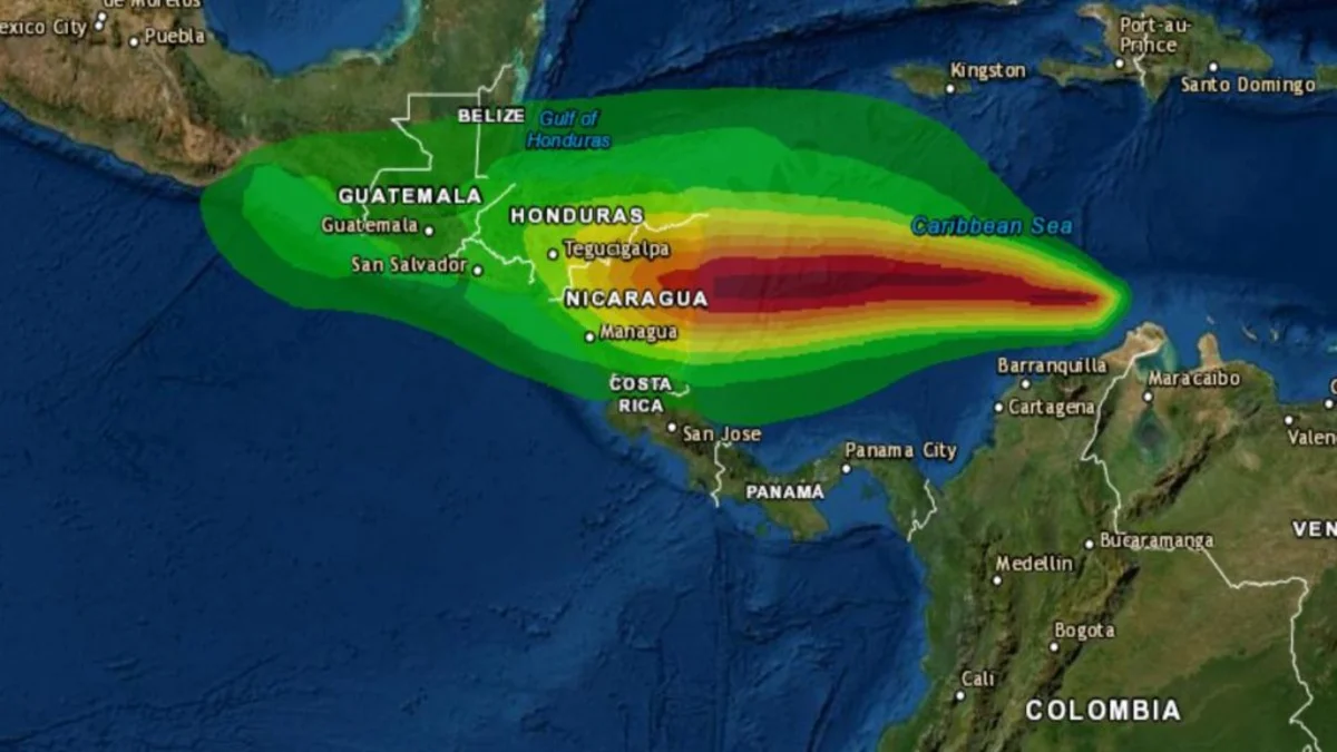 clima-avisos-de-huracan-por-paso-de-la-tormenta-tropical-julia-en-san-andres