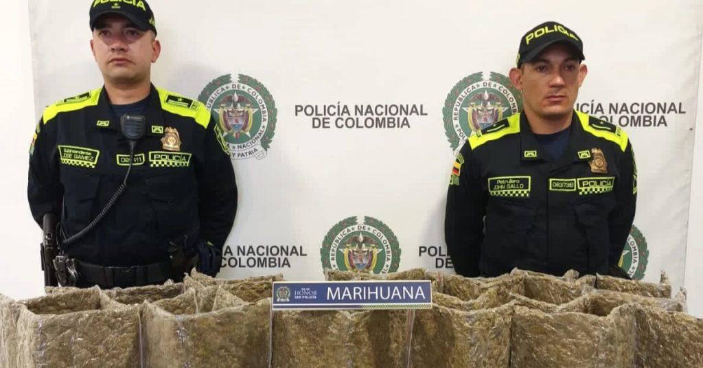 bogota-policia-incauta-cerca-de-13-kilos-de-marihuana-en-el-aeropuerto-el-dorado