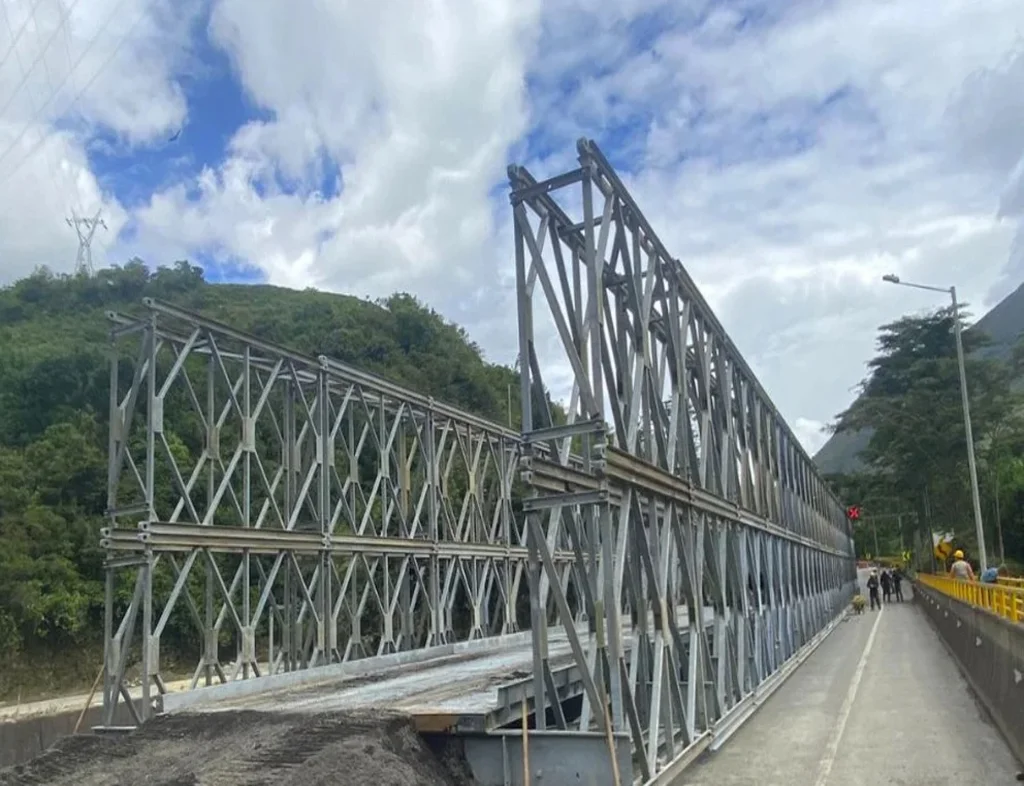 Cundinamarca, puente, vía al llano