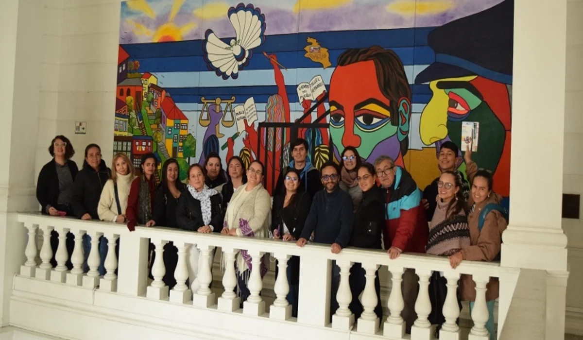 Cundinamarca: 15 bibliotecarios tuvieron una experiencia en Chile gracias al IDECUT